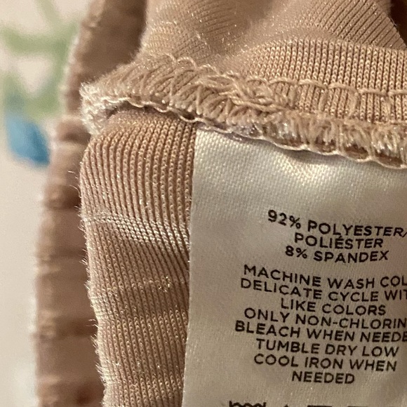 LOFT | Top - Picture 8 of 9